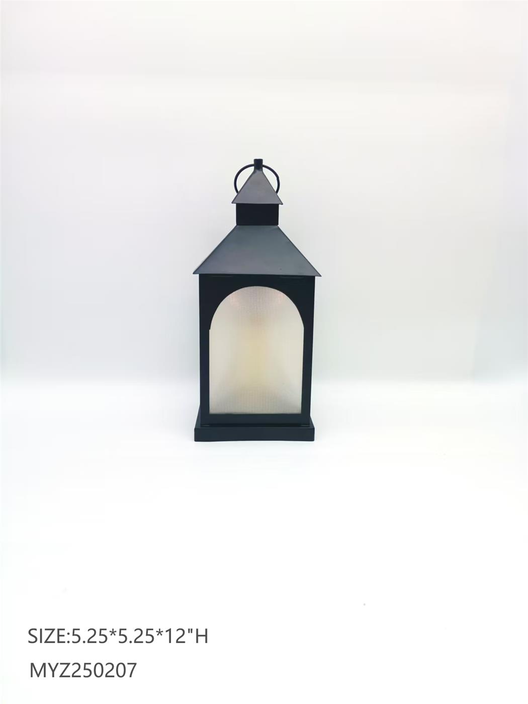 Decorative Metal Lantern Style 016